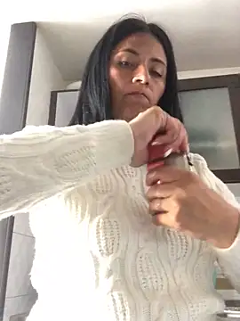 Snapshot of sharoon_cheerry chatting on November 27, 2025, 1:55 pm sharoon cheerry online show from November 27, 2025, 1:55 pm