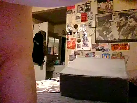 Snapshot of Gerbil8823 chatting on June 20, 2026, 7:46 am Gerbil8823 online show from June 20, 2026, 7:46 am