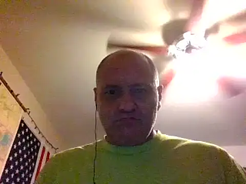 Snapshot of Gerbil8823 chatting on February 7, 2025, 2:40 am Gerbil8823 online show from February 7, 2025, 2:40 am