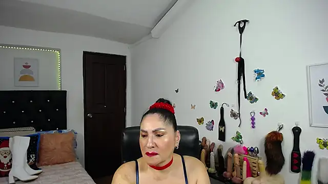 Snapshot of mature_bigboobs10 chatting on October 11, 2025, 4:02 am mature bigboobs10 online show from October 11, 2025, 4:02 am