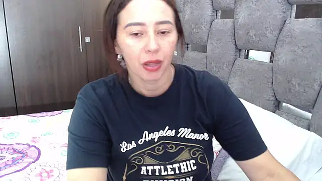 sara hott 1 online show from August 1, 2026, 3:54 pm