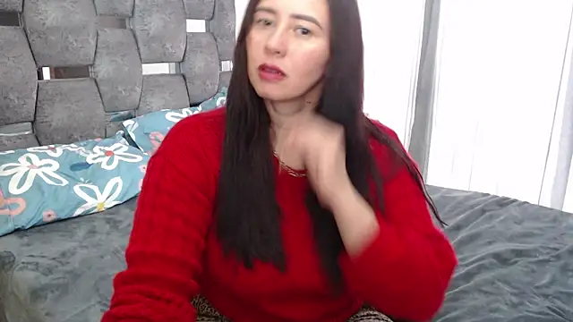 sara hott 1 online show from May 2, 2026, 7:08 pm