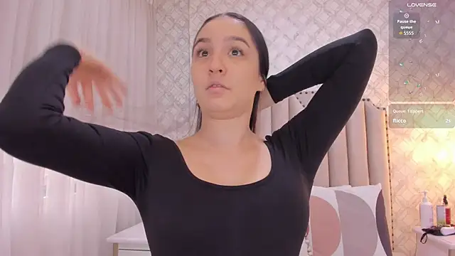 Snapshot of Pia_Johnson_ chatting on December 5, 2025, 11:42 am Pia Johnson online show from December 5, 2025, 11:42 am