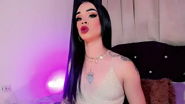 Snapshot of lesly_xx chatting on June 17, 2026, 3:28 am lesly xx online show from June 17, 2026, 3:28 am