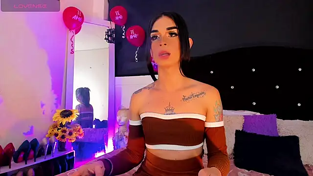Snapshot of lesly_xx chatting on February 16, 2025, 1:14 am lesly xx online show from February 16, 2025, 1:14 am