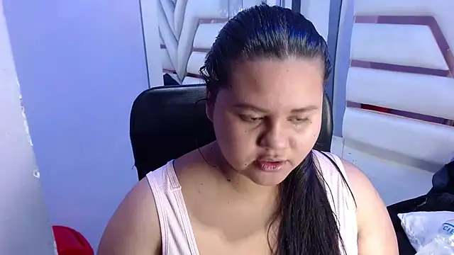 Snapshot of ValenTitis chatting on October 20, 2025, 8:42 pm ValenTitis online show from October 20, 2025, 8:42 pm