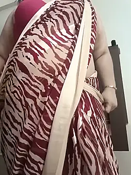 Snapshot of AgniPriya chatting on June 17, 2026, 4:23 am AgniPriya online show from June 17, 2026, 4:23 am
