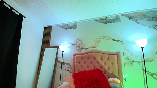 Snapshot of Jade20_ chatting on February 11, 2026, 9:58 pm Jade20 online show from February 11, 2026, 9:58 pm