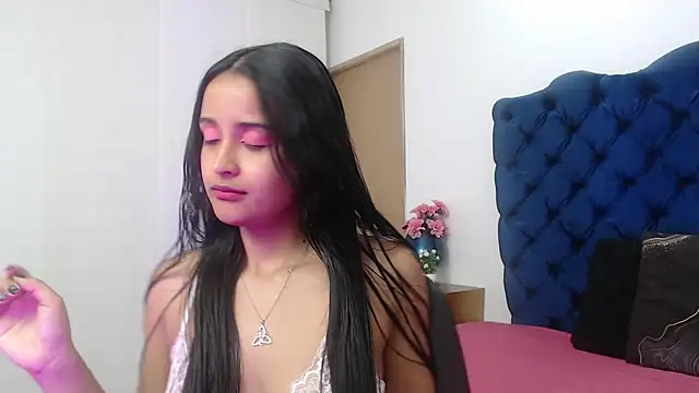 Snapshot of Lili666_ chatting on December 4, 2025, 3:16 am Lili666 online show from December 4, 2025, 3:16 am