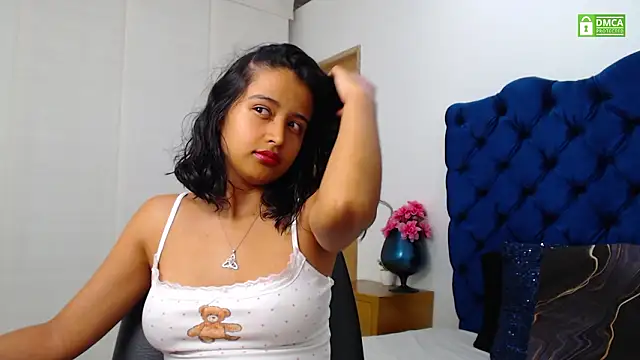 Snapshot of Lili666_ chatting on March 9, 2026, 3:32 am Lili666 online show from March 9, 2026, 3:32 am