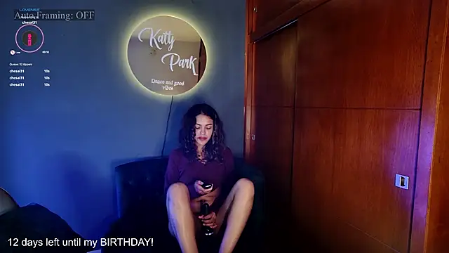 Snapshot of kattypark chatting on January 7, 2025, 3:46 am kattypark online show from January 7, 2025, 3:46 am