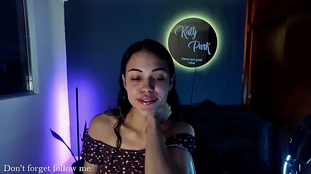 Snapshot of kattypark chatting on February 24, 2025, 1:35 am kattypark online show from February 24, 2025, 1:35 am