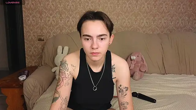 twobabesweet online show from June 11, 2026, 3:36 am