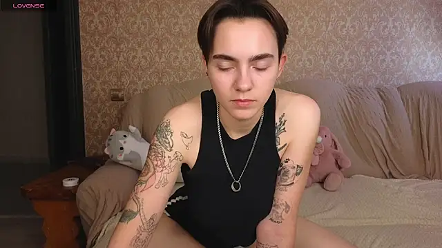 twobabesweet online show from June 13, 2026, 3:59 am
