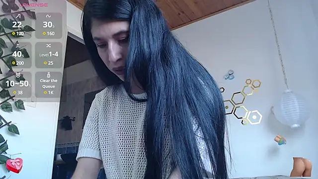 Snapshot of adriscute chatting on February 26, 2025, 9:42 pm adriscute online show from February 26, 2025, 9:42 pm