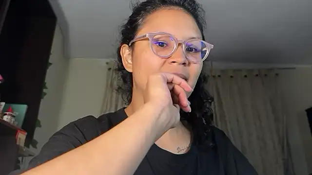 Hathorlove online show from July 13, 2026, 8:35 am