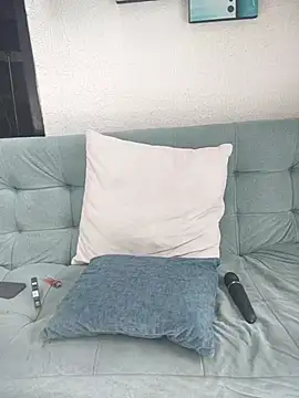 Snapshot of KarlyPrint chatting on November 7, 2025, 4:44 pm KarlyPrint online show from November 7, 2025, 4:44 pm