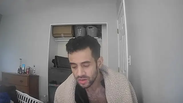 Snapshot of lanceeunderwood chatting on January 13, 2026, 6:34 pm lanceeunderwood online show from January 13, 2026, 6:34 pm