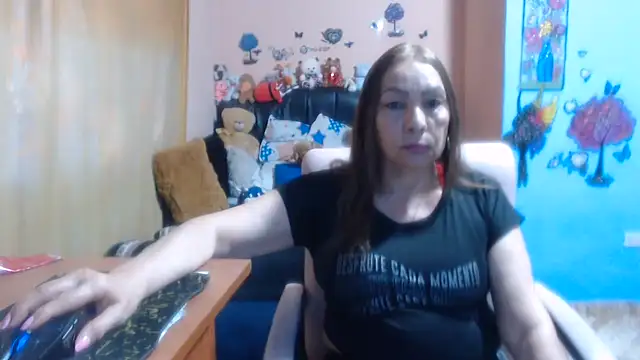 milfeddy  online show from July 16, 2026, 9:34 pm