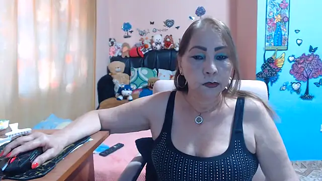 milfeddy  online show from June 10, 2026, 7:37 pm