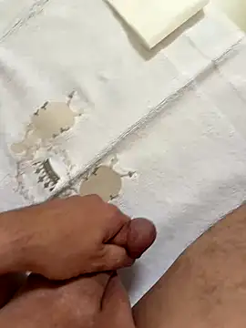 Snapshot of KielerMen chatting on September 16, 2025, 1:12 pm KielerMen online show from September 16, 2025, 1:12 pm