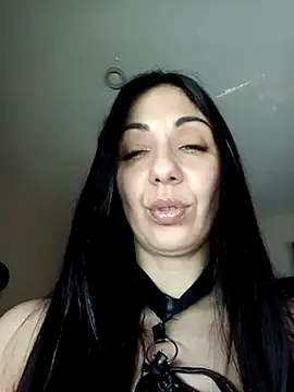 LeticiaWoods online show from March 7, 2025, 9:40 am