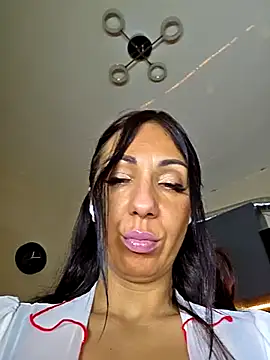 LeticiaWoods online show from November 5, 2025, 9:12 am