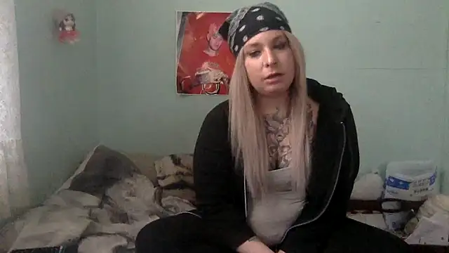 Snapshot of alexabunni chatting on March 25, 2026, 2:05 pm alexabunni online show from March 25, 2026, 2:05 pm