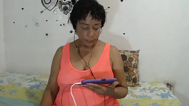 RoosePaarker online show from August 1, 2026, 1:25 am
