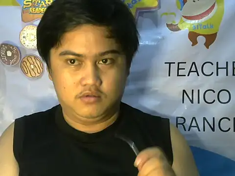 Yummy Tommy21 online show from October 5, 2025, 6:20 pm