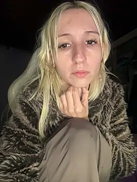 bunnydark00 online show from July 11, 2026, 3:29 am
