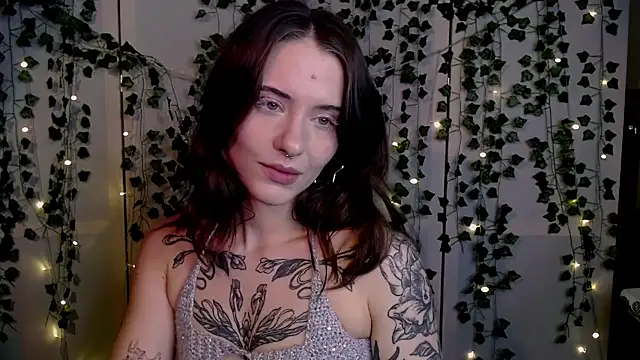 risha laas online show from May 14, 2026, 8:06 pm