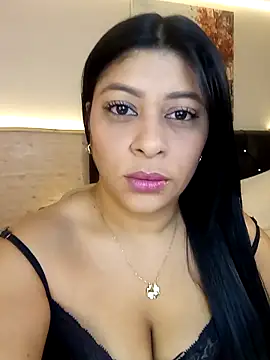 Snapshot of Lashmy111 chatting on October 29, 2025, 6:01 am Lashmy111 online show from October 29, 2025, 6:01 am