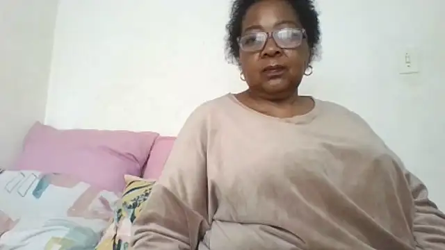 Snapshot of KinkyRicoSaisyours chatting on June 14, 2026, 7:09 am KinkyRicoSaisyours online show from June 14, 2026, 7:09 am