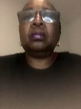 Snapshot of KinkyRicoSaisyours chatting on December 14, 2025, 5:18 pm KinkyRicoSaisyours online show from December 14, 2025, 5:18 pm