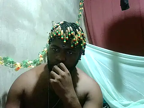 2ocmaxi online show from May 1, 2026, 2:44 pm