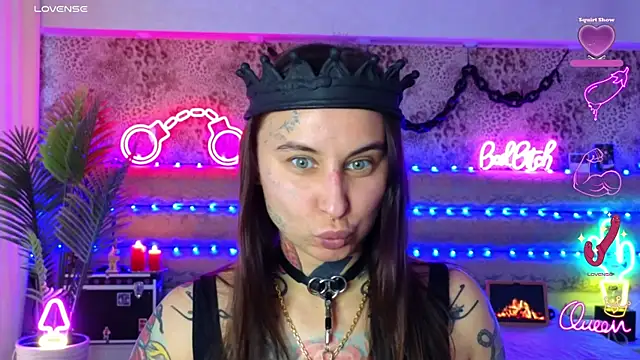 Snapshot of Cool_Freak_ chatting on February 7, 2026, 10:12 am Cool Freak online show from February 7, 2026, 10:12 am