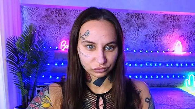 Cool Freak  online show from December 4, 2024, 10:40 am