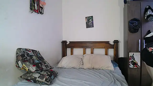 Twink Temptation online show from September 8, 2025, 8:52 pm