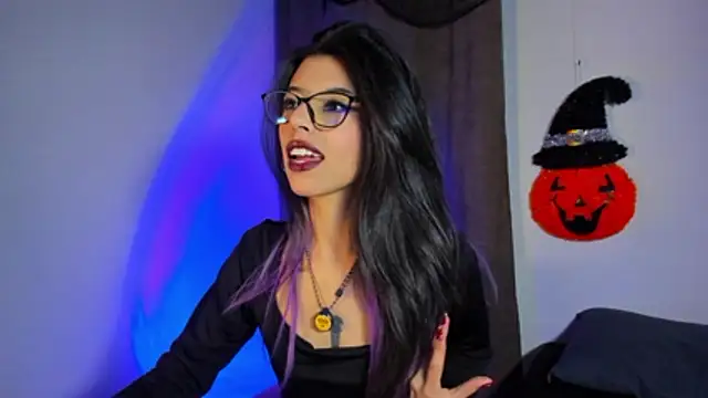 NanaRott online show from October 19, 2025, 2:36 am