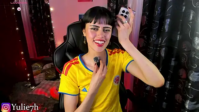 Snapshot of _Jessy_Moon_ chatting on June 18, 2026, 12:09 am Jessy Moon online show from June 18, 2026, 12:09 am
