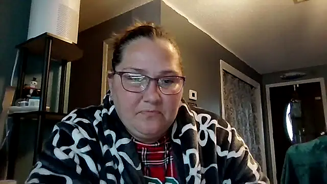 SexyNikki6969 online show from February 4, 2026, 12:33 pm