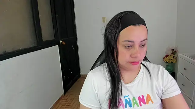 Snapshot of smile_sweetpao chatting on November 12, 2025, 1:04 pm smile sweetpao online show from November 12, 2025, 1:04 pm