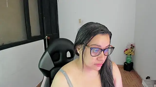 Snapshot of smile_sweetpao chatting on December 15, 2025, 9:31 pm smile sweetpao online show from December 15, 2025, 9:31 pm