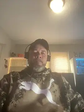 Cristian-Brayan online show from February 23, 2025, 1:42 pm