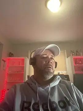 Cristian-Brayan online show from February 11, 2025, 1:20 pm