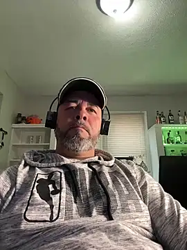 Cristian-Brayan online show from March 22, 2025, 2:58 pm