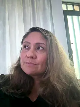 gabiTetas online show from October 7, 2025, 9:38 pm