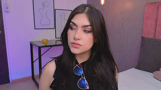 Snapshot of Alexa_Thaylor_ chatting on June 15, 2026, 6:51 pm Alexa Thaylor online show from June 15, 2026, 6:51 pm