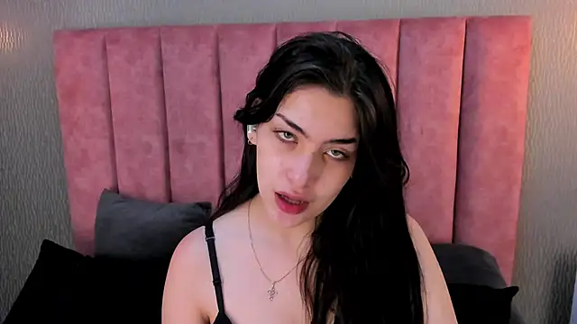 Snapshot of Alexa_Thaylor_ chatting on November 20, 2025, 3:02 pm Alexa Thaylor online show from November 20, 2025, 3:02 pm